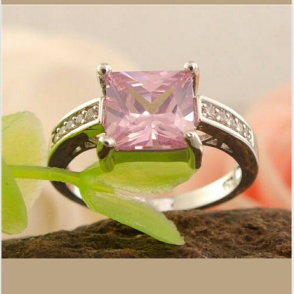 🟢 5/45 Princess Cut Silver 925 Light Pink Ring - Picture 2 of 8